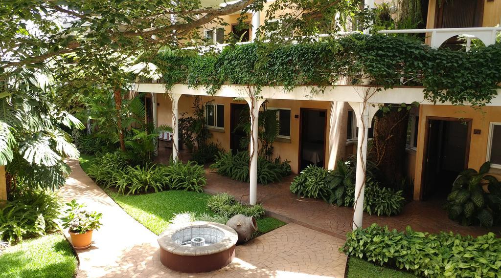 Hotel Ciudad Vieja Guatemala-Stad Buitenkant foto