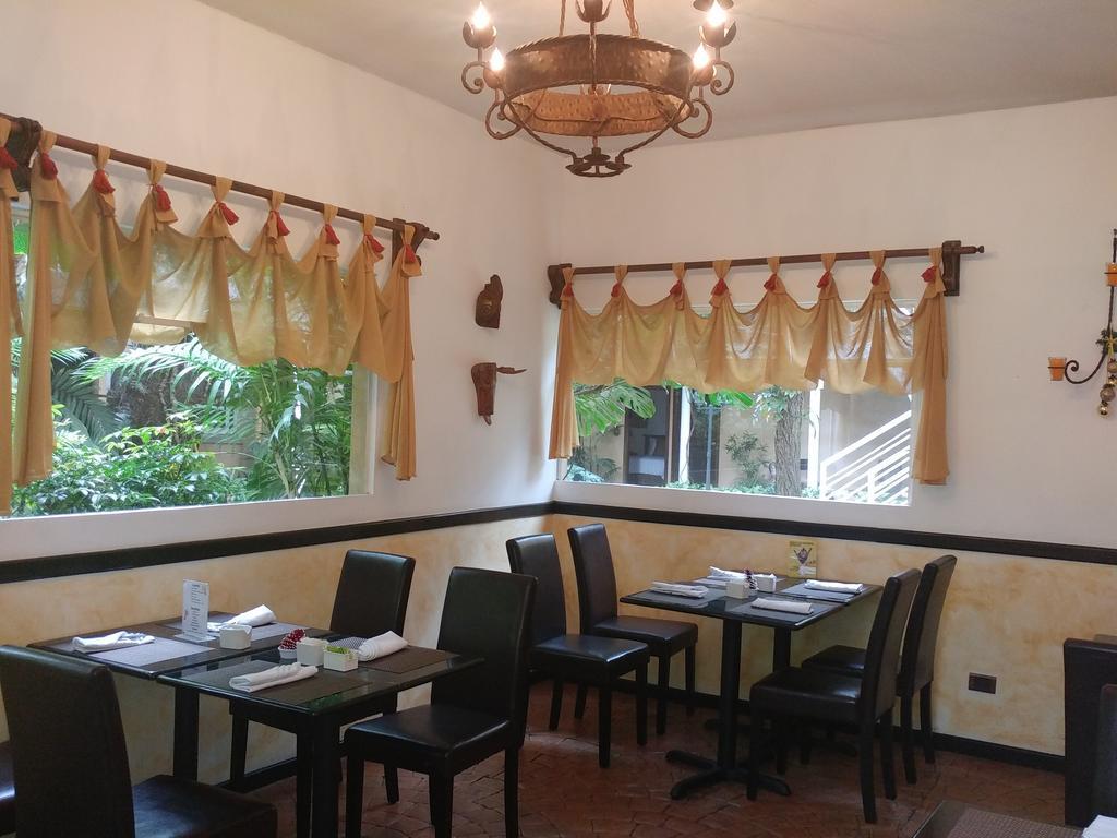 Hotel Ciudad Vieja Guatemala-Stad Buitenkant foto