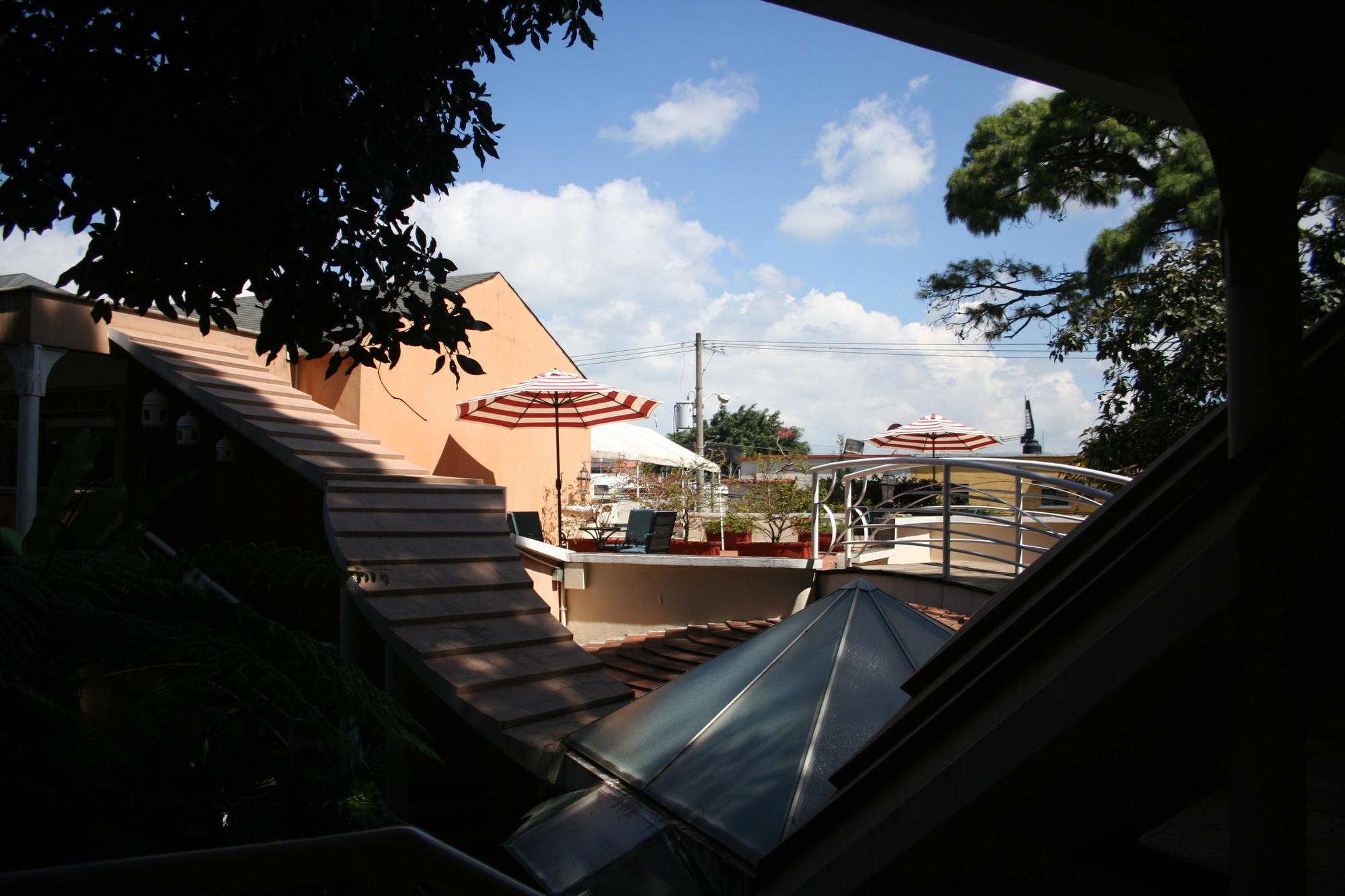 Hotel Ciudad Vieja Guatemala-Stad Buitenkant foto