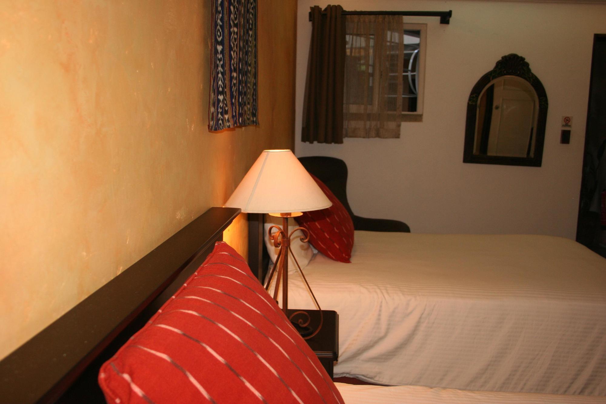 Hotel Ciudad Vieja Guatemala-Stad Buitenkant foto
