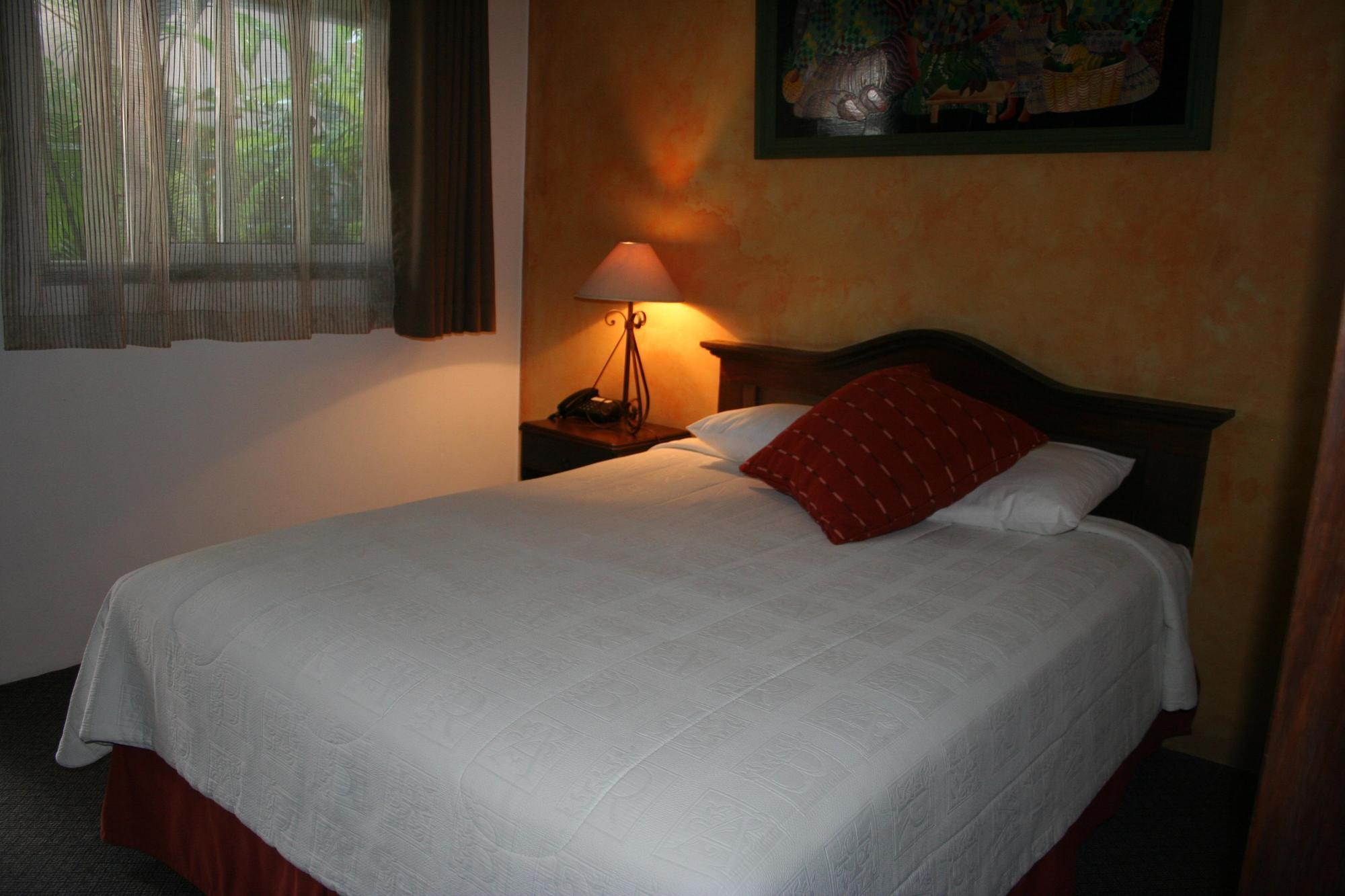 Hotel Ciudad Vieja Guatemala-Stad Buitenkant foto